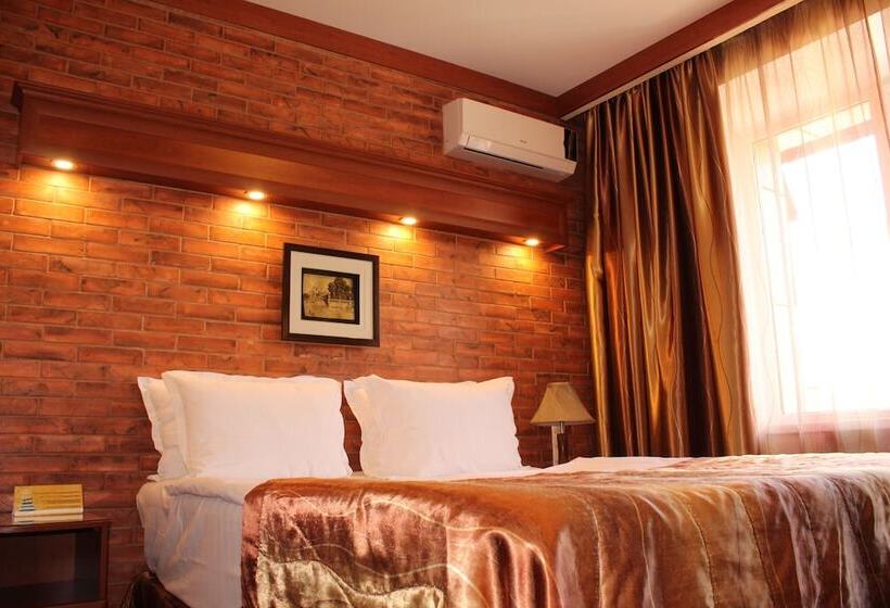 اتاق استاندارد, Uyut Almaty