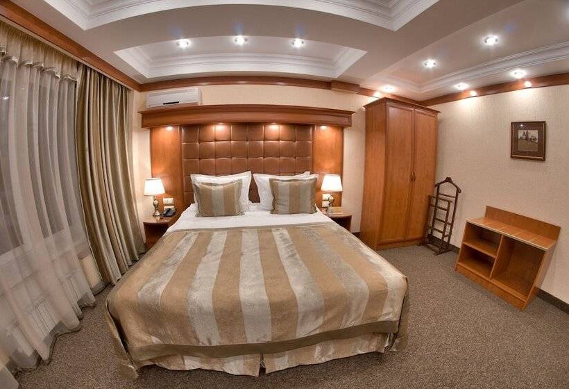 سوییت, Uyut Almaty