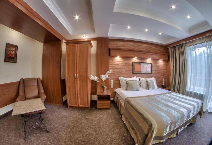 اتاق راحتی, Uyut Almaty