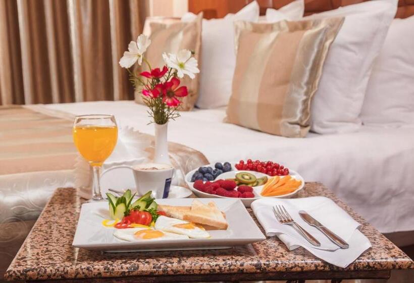 سوییت, Uyut Almaty