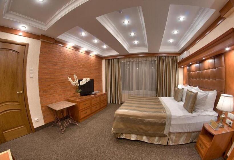 سوییت, Uyut Almaty