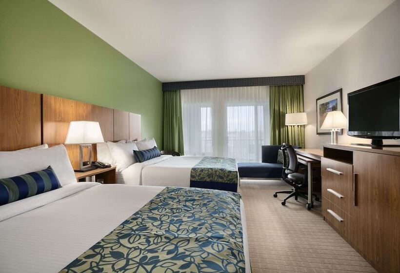 חדר דלוקס מותאם לאנשים עם מוגבלויות, Sol Cypress, San Antonio, A Tribute Portfolio