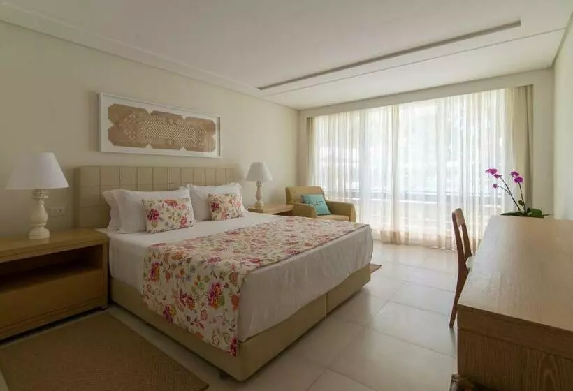 デラックストリプルルーム, Jatiuca Hotel & Resort