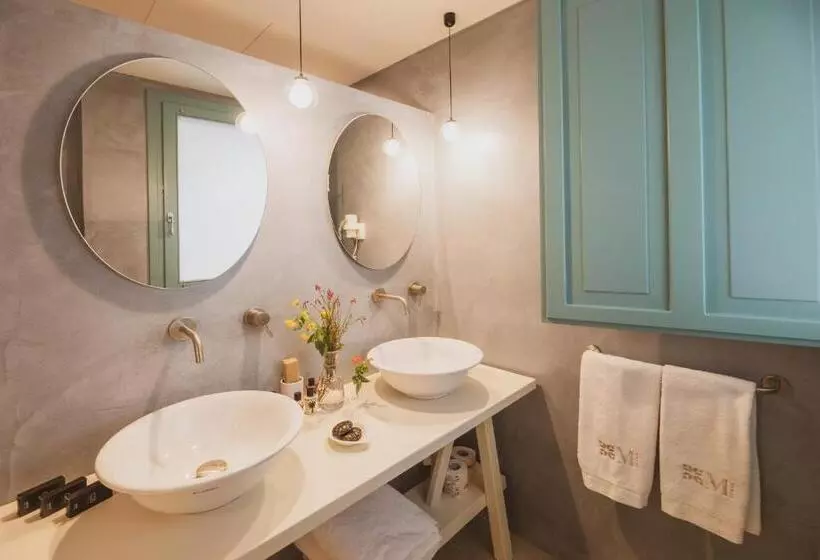 デラックススイート, Marenea Suite Hotel Cdshotels