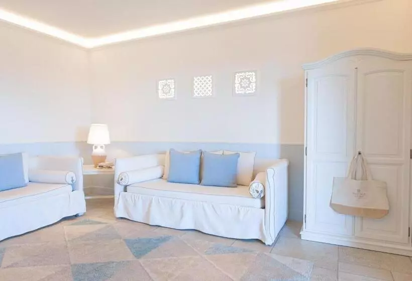 デラックススイート, Marenea Suite Hotel Cdshotels