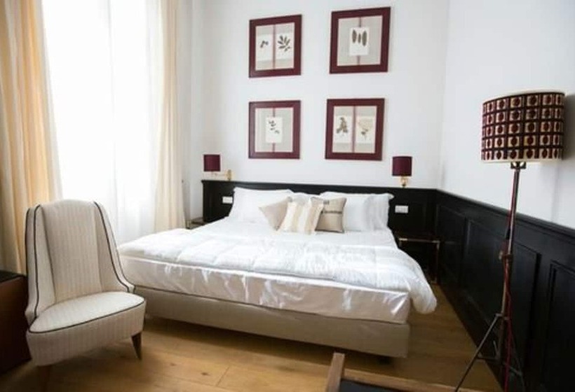 اتاق سوپریور, Soprarno Suites