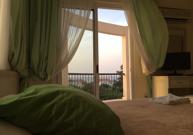 Номер Стандарт Вид на Море, The Prince Inn Hotel & Villas