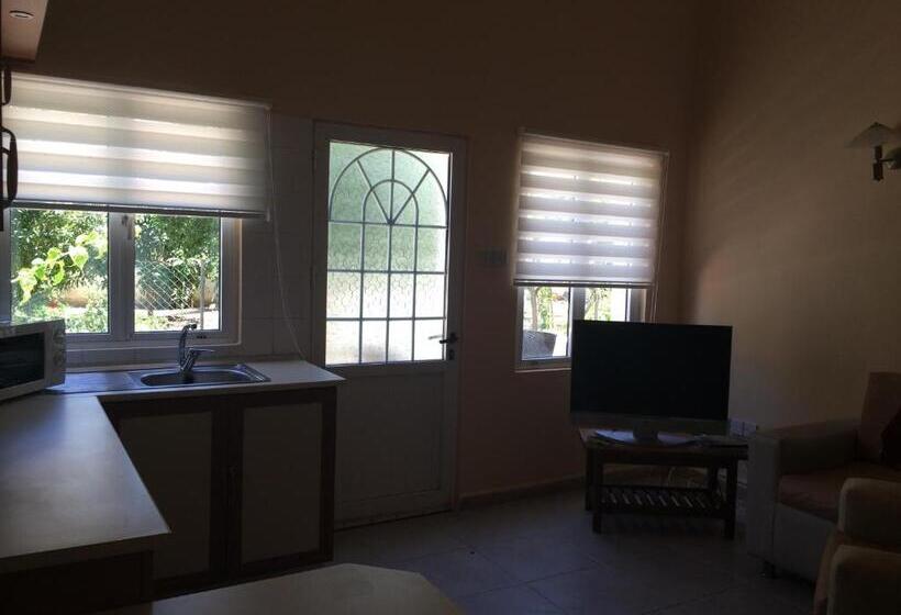 Студия Стандарт, The Prince Inn Hotel & Villas