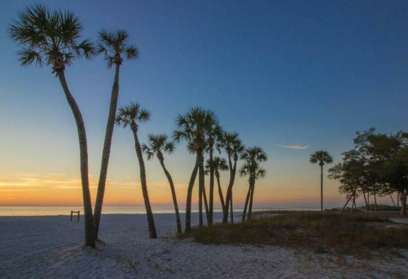 침실 2개 아파트, Latitude Adjustment