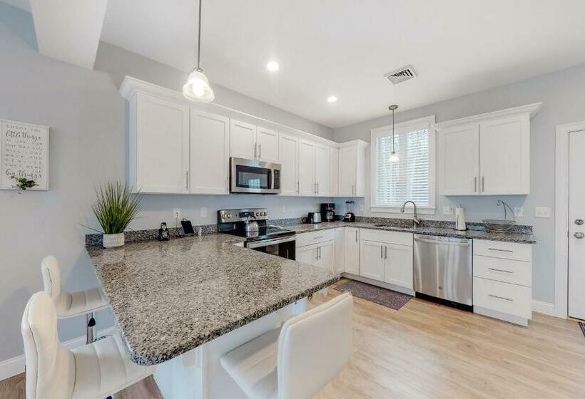 3间卧室的房子, Cape Arundel House