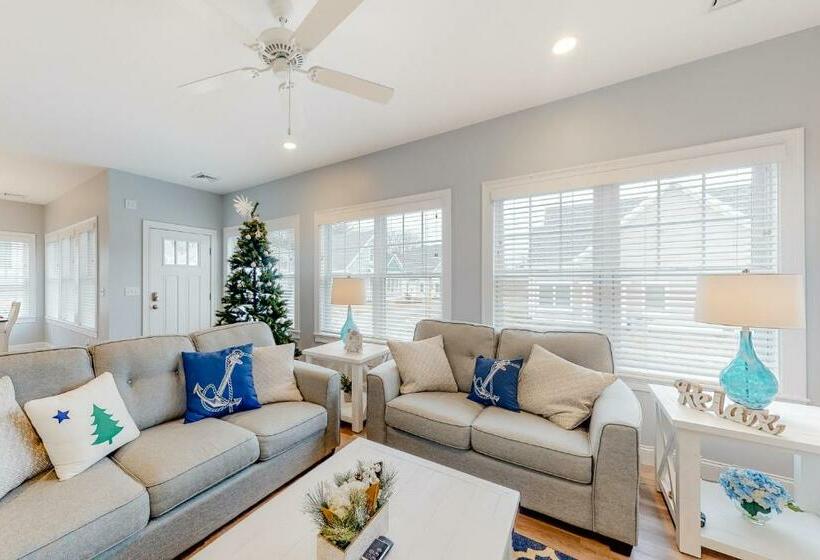 3间卧室的房子, Cape Arundel House