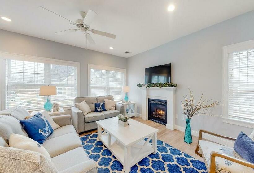 3间卧室的房子, Cape Arundel House