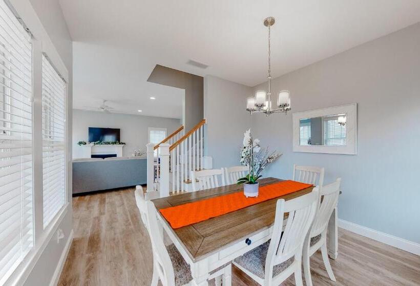 3间卧室的房子, Cape Arundel House