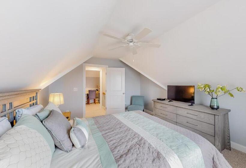 3间卧室的房子, Cape Arundel House