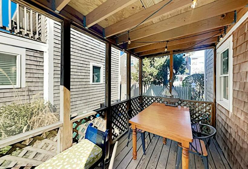 침실 2개 아파트, Long Pier Lodge