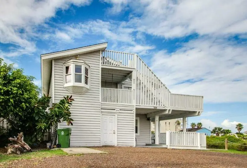 ２ベッドルームアパートメント, Mesquite House Upstairs Unit