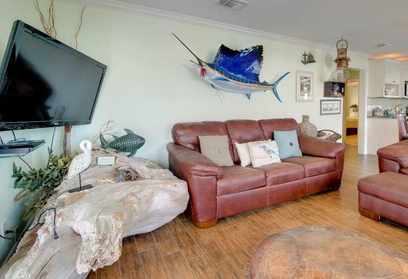 شقة غرفتين, Mesquite House Upstairs Unit