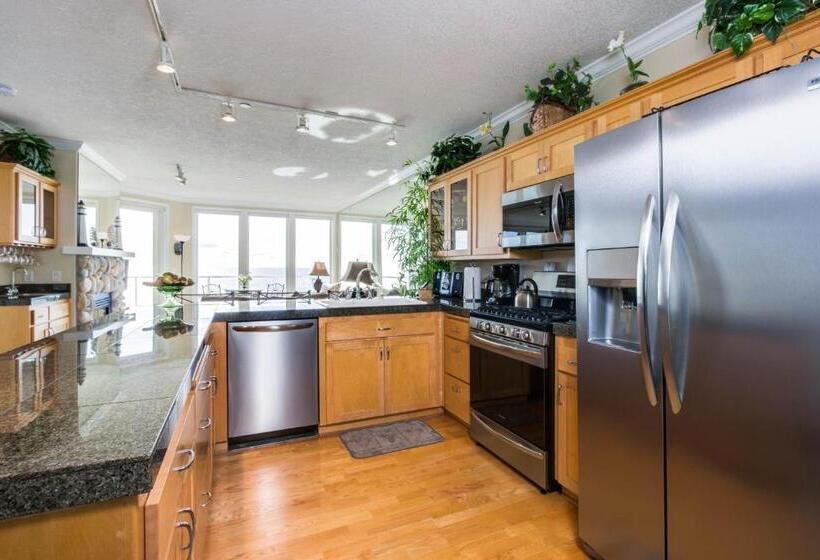 شقة غرفتين, Ocean Star