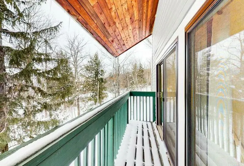３ベッドルームアパートメント, Trailside 5b