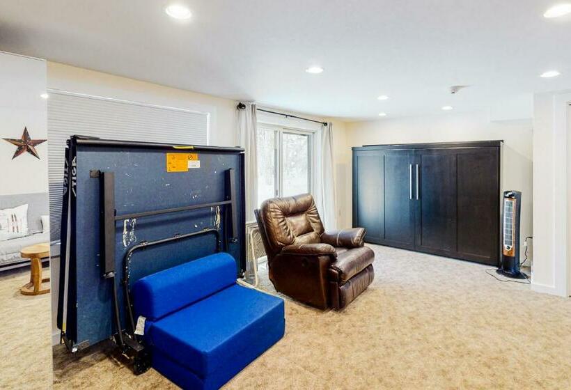 آپارتمان 3 خوابه, Trailside 5b