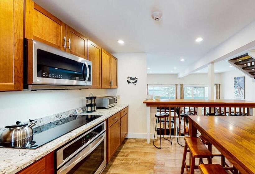 آپارتمان 3 خوابه, Trailside 5b