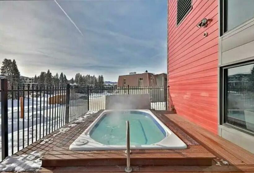 חדר סטודיו סטנדרד, Winter Park River Studio