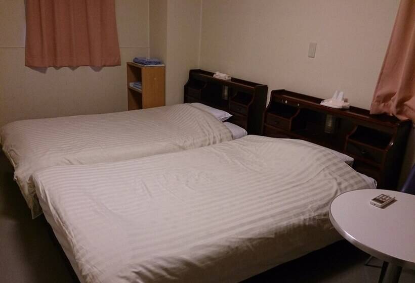 غرفة قياسية, Hatoya