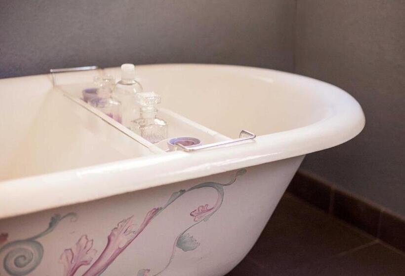 带大床的复式套间, Susana Just Boutique