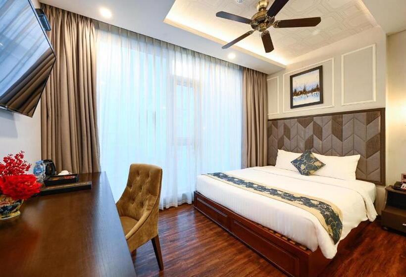 اتاق لوکس با چشم‌انداز شهر, Cicilia City Hotel Saigon Center