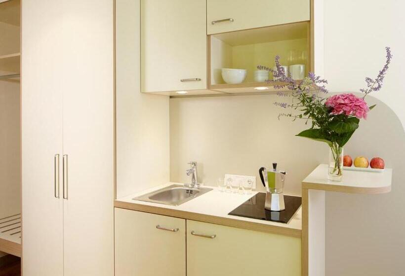 اتاق استاندارد سه نفره, Flottwell Berlin Hotel & Residenz Am Park