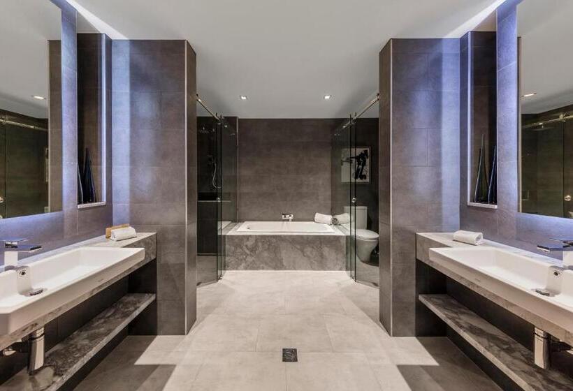 Люкс Повышенной Комфортности, The Beetson Hotel Formerly Gambaro