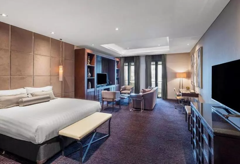 デラックススイート, The Beetson Hotel Formerly Gambaro