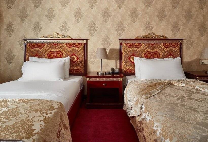 اتاق اکونومی, Gold