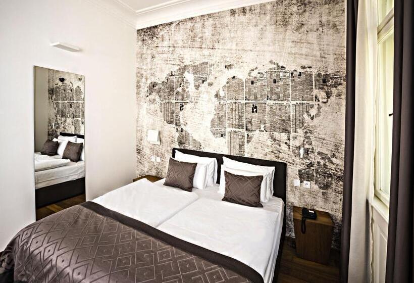 اتاق استاندارد, Golden Crown