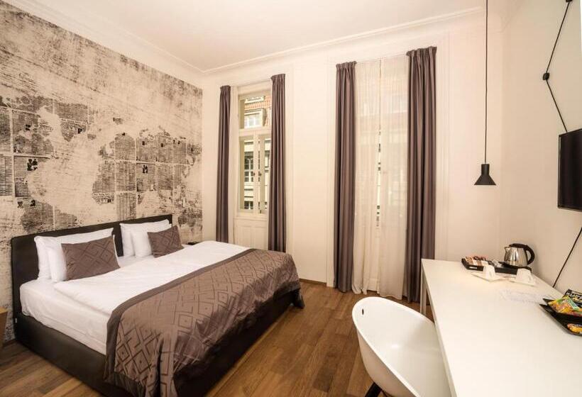 اتاق استاندارد, Golden Crown