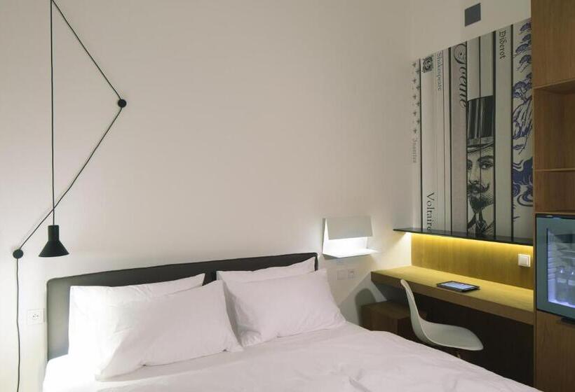 اتاق عادی, Golden Crown