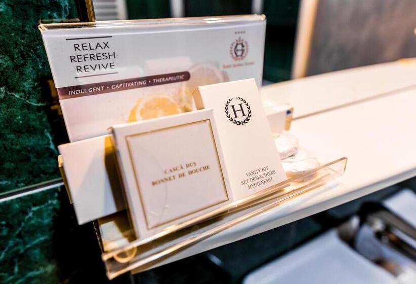 חדר דלוקס עם מרפסת, Golden House