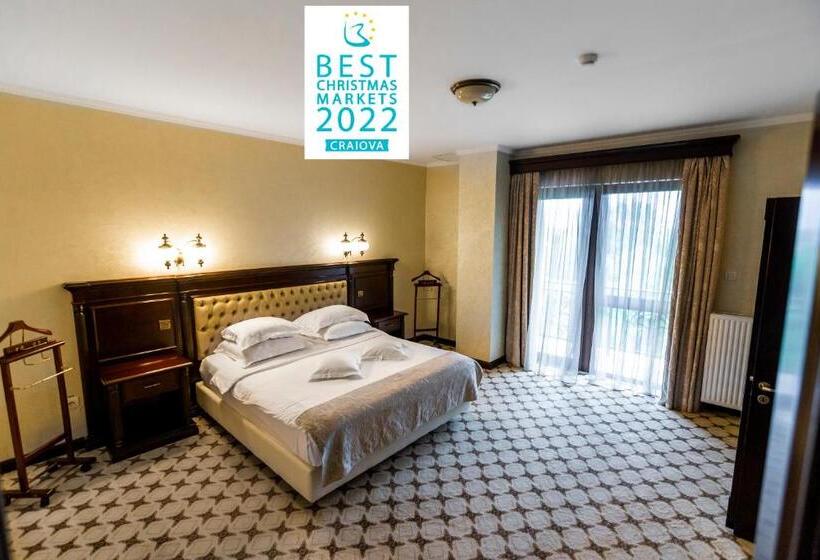 Family Suite, Golden House