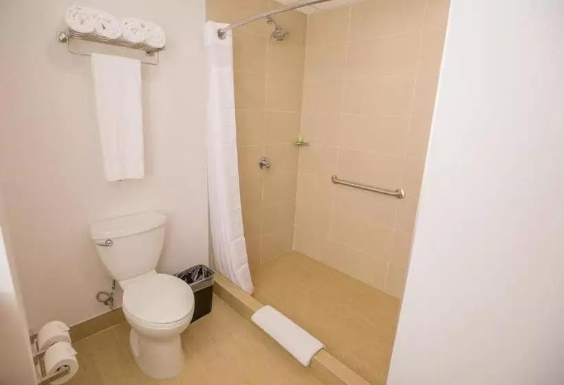 اتاق استاندارد با 2 تخت دوبل, Holiday Inn Express Managua, An Ihg