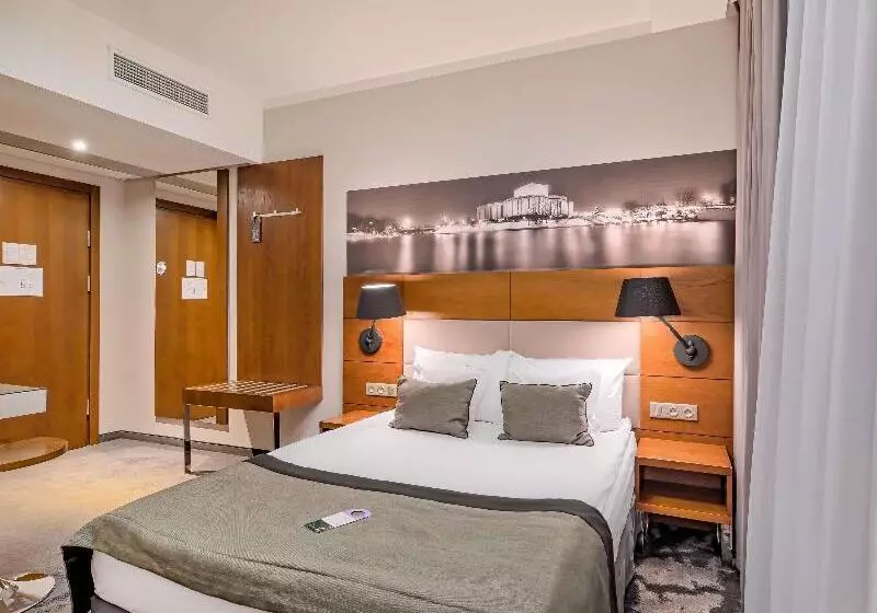 اتاق استاندارد یک نفره, Mercure Bydgoszcz Sepia