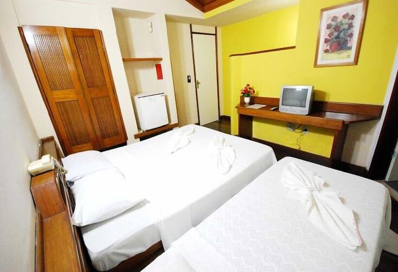 اتاق استاندارد سه نفره, Piazza Bella