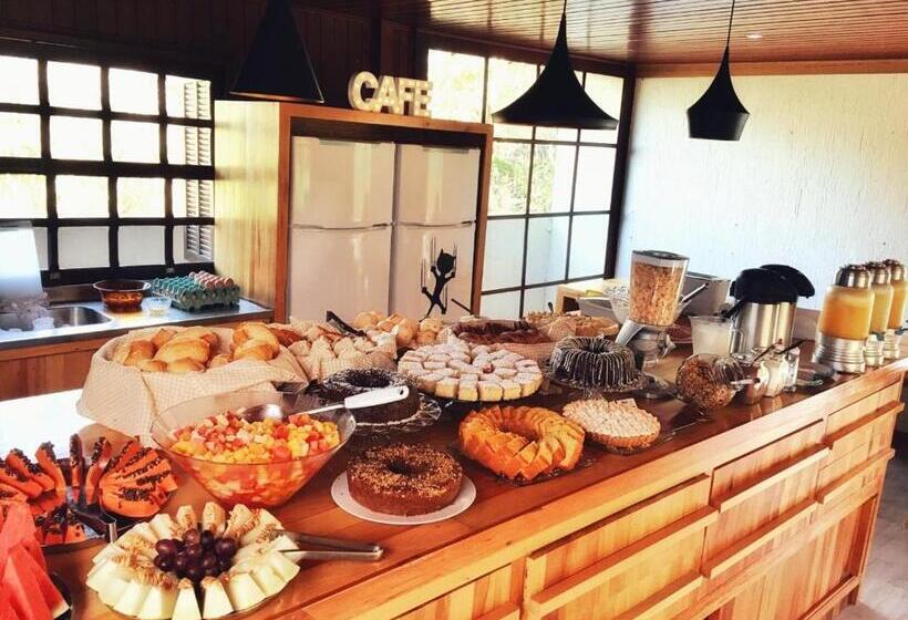 غرفة قياسية مزوَّدة بشُرفة, Pousada A Cabana