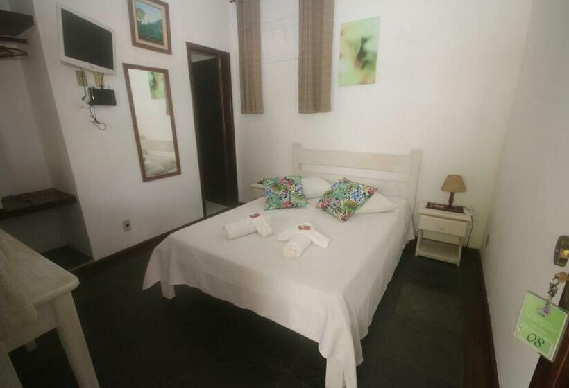 标准间, Pousada Do Marujo