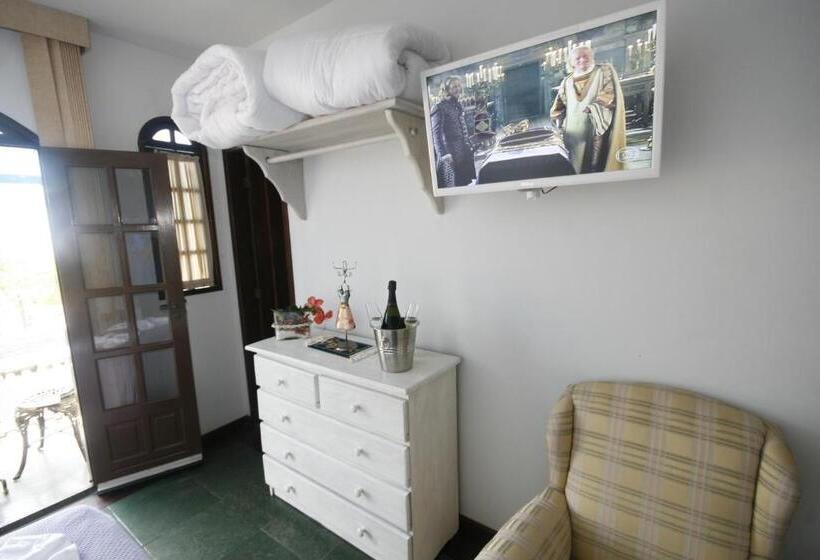 Triple Room Sea View, Pousada Do Marujo