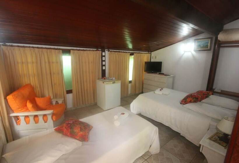 标准三人间, Pousada Do Marujo