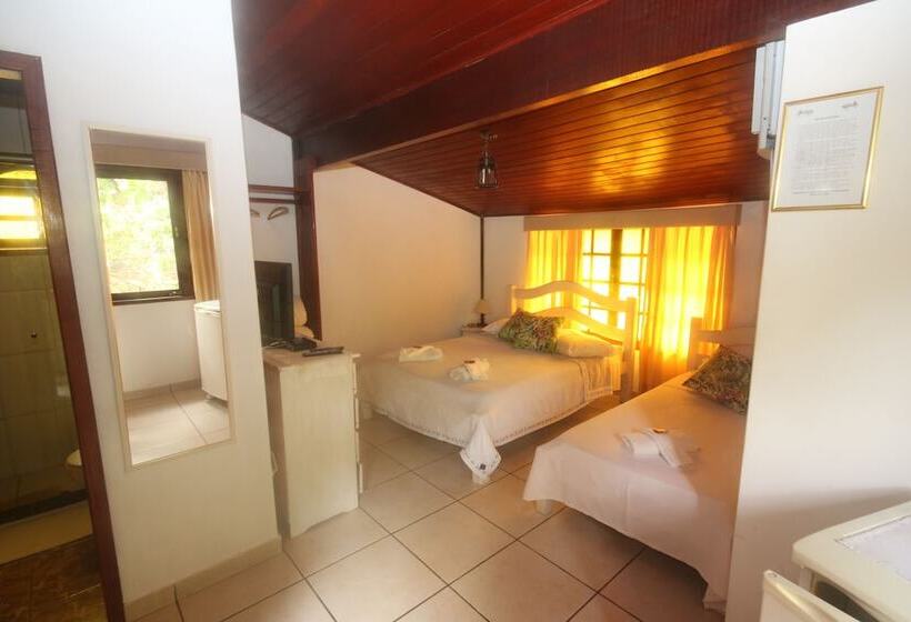 标准三人间, Pousada Do Marujo