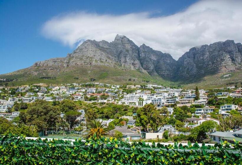 اتاق سوپریور با چشمانداز, The Marly Boutique