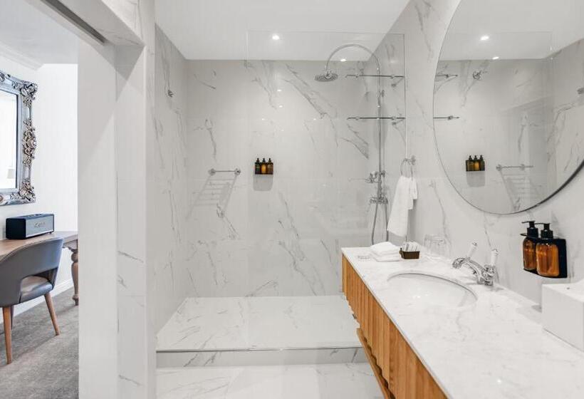 آپارتمان لوکس 1 خوابه, The Marly Boutique