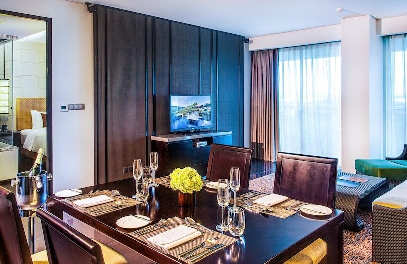 Люкс Семейный 2 Спальни, The Sakala Resort Bali  All Suites