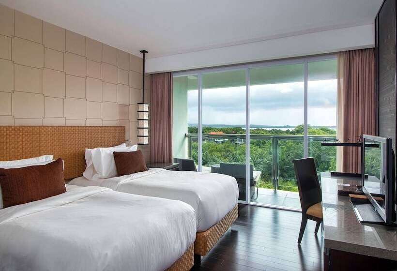 Люкс Семейный 2 Спальни, The Sakala Resort Bali  All Suites